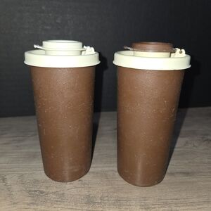 Vintage Tupperware Brown and almond Salt and Pepper shakers 1329 x2 , 629 x2